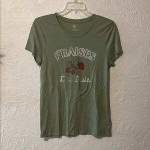 GAP Women's Green Graphic Tee